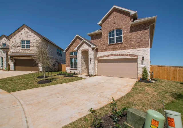 Homes for sale in Conroe, TX | 2016 Woodland Park Court, Conroe, TX 77384 | MLS# 72321717