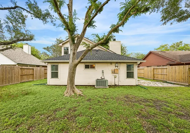 Homes for sale in Pearland, TX | 1054 Margate Dr, Pearland, TX 77584 | MLS# 38291635