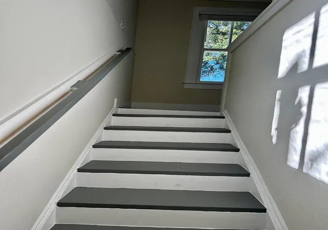 Photo 4 of Single family home for sale at 1009 Sealy St, Galveston, TX 77550 | MLS# 87086895 | Listing updated on 2026-09-13