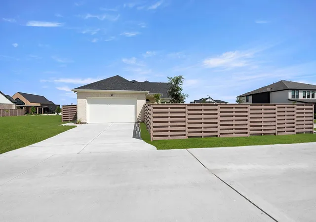 Homes for sale in Richmond, TX | 4814 North Star Trl, Richmond, TX 77469 | MLS# 51269874