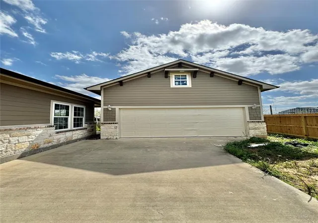 3rd image of 9830 Turnbow St, Houston, TX 77029 | MLS# 11688808