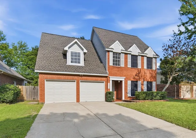 Photo 2 of Sale Pending at 15322 Maple Meadows Dr, Cypress, TX 77433 | MLS# 64312524 | Listing updated on 2026-09-20