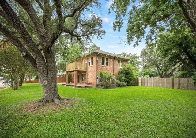 3rd image of 212 W Alabama St, Wharton, TX 77488 | MLS# 15614883