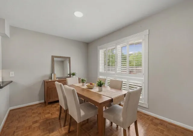 Photo 3 of Townhouse for sale at 10152 Longmont Dr #38/10, Houston, TX 77042 | MLS# 55920943 | Listing updated on 2026-09-20