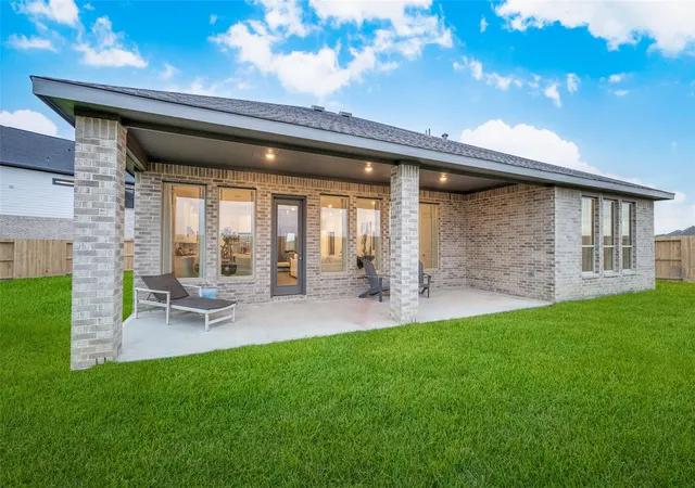 Photo 3 of Sale Pending at 31535 Fern Grv Rd, Fulshear, TX 77423 | MLS# 56586218 | Listing updated on 2026-07-28