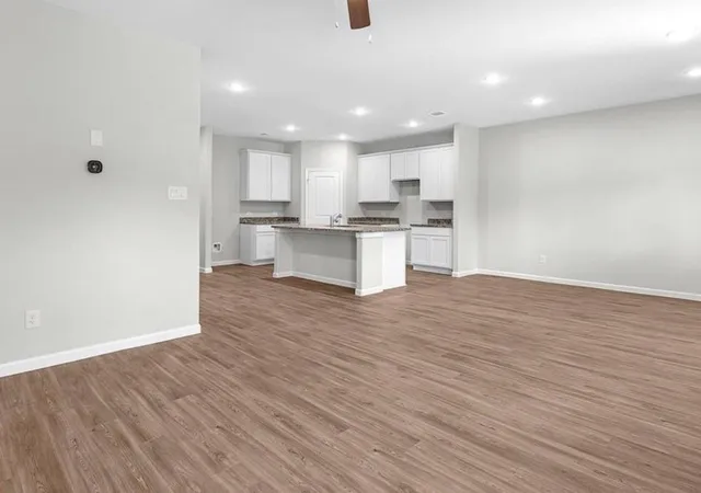 Photo 3 of Single family home for sale at 16866 Bristle Cone Wy, Conroe, TX 77302 | MLS# 44319728 | Listing updated on 2026-09-11
