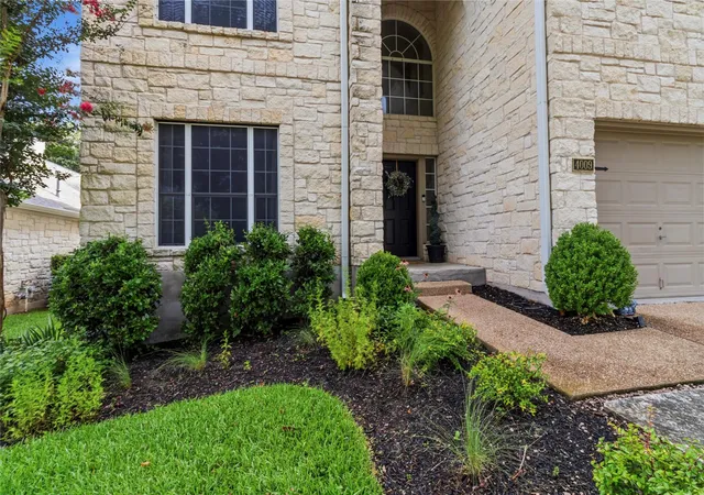 Photo 3 of Single family home for sale at 4009 Sable Oaks Dr, Round Rock, TX 78664 | MLS# 32062471 | Listing updated on 2026-09-16