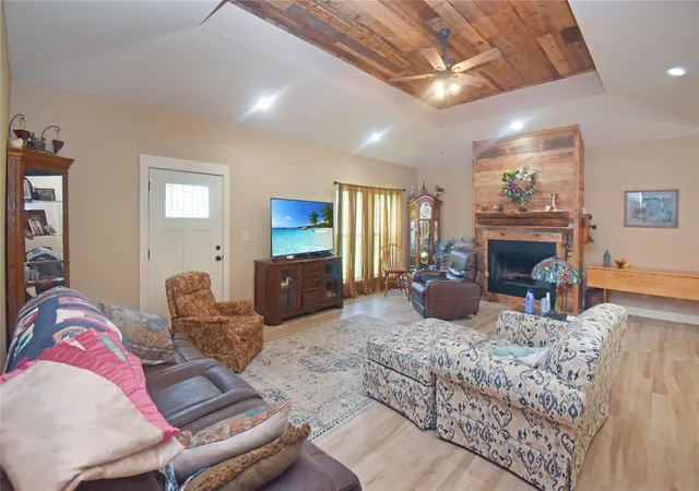 2nd image of 115 Pr 5250, Warren, TX 77664 | MLS# 56026325