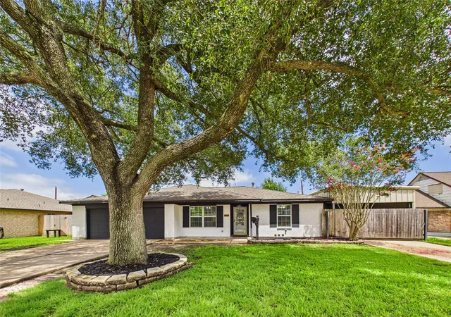 1st image of 3205 Village Ln, Deer Park, TX 77536 | MLS# 25636575