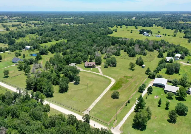 Homes for sale in Madisonville, TX | 9945 Oxford Cemetery Rd, Madisonville, TX 77864 | MLS# 84648921