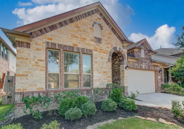 Photo 3 of Single family home for sale at 6030 Clymer Meadow, Missouri City, TX 77459 | MLS# 8965239 | Listing updated on 2026-09-18