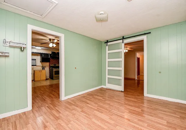 3rd image of 808 Morrell St, Baytown, TX 77520 | MLS# 45326507