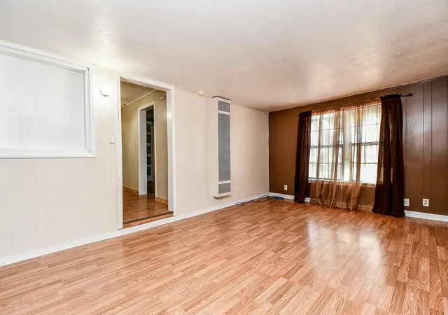 4th image of 808 Morrell St, Baytown, TX 77520 | MLS# 45326507
