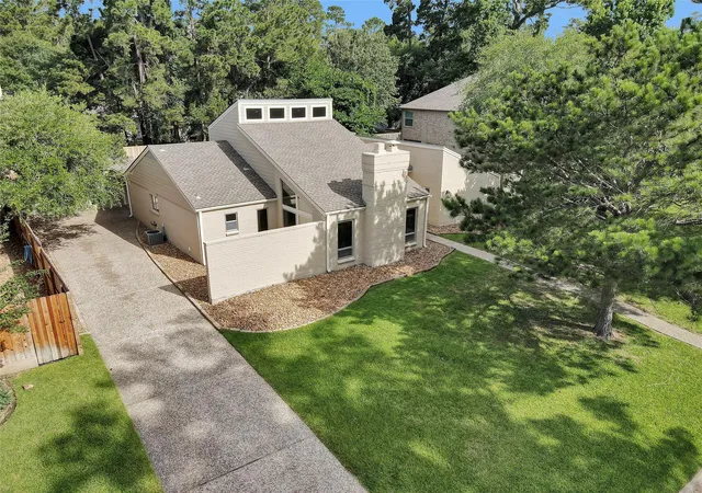 Photo 1 of Single family home for sale at 11830 Thoreau Dr, Montgomery, TX 77356 | MLS# 27548031 | Listing updated on 2026-09-20