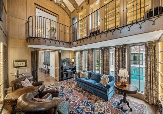 Photo 3 of Single family home for sale at 2158 Chilton Rd, Houston, TX 77019 | MLS# 85251370 | Listing updated on 2026-09-08