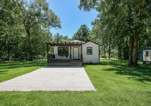 1st image of 180 Maurine Ln, Cleveland, TX 77328 | MLS# 87840237