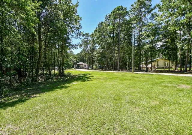 4th image of 180 Maurine Ln, Cleveland, TX 77328 | MLS# 87840237