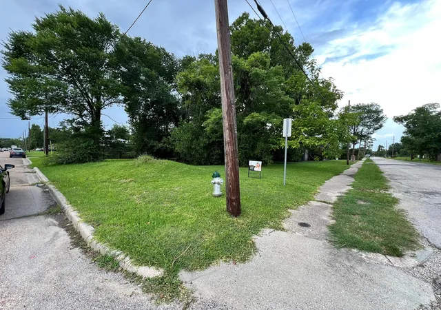 Photo 4 of Land for sale at 0000 Hale, Beaumont, TX 77703 | MLS# 31086457 | Listing updated on 2026-09-18