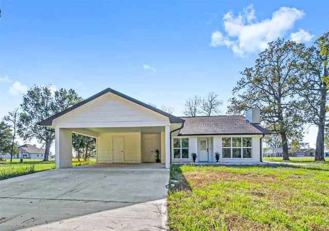 1st image of 456 Deep Woods Ln, Livingston, TX 77351 | MLS# 11228112