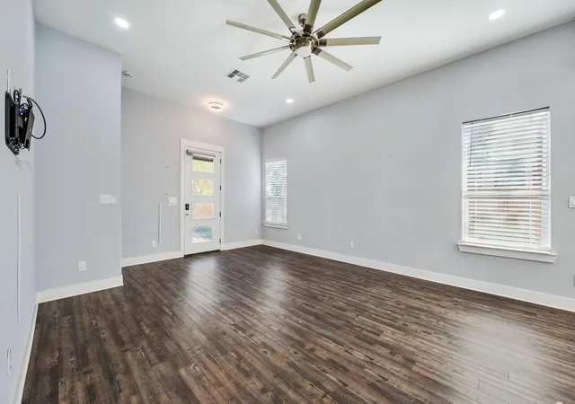 4th image of 507 Walnut St, Bryan, TX 77803 | MLS# 24976574