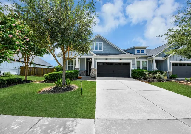 Photo 2 of Townhouse for sale at 11650 Tranquility Summit Dr, Cypress, TX 77433 | MLS# 2792591 | Listing updated on 2026-08-23