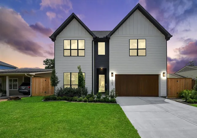 Photo 1 of Sale Pending at 1819 Cheshire Ln, Houston, TX 77018 | MLS# 54134423 | Listing updated on 2026-09-09