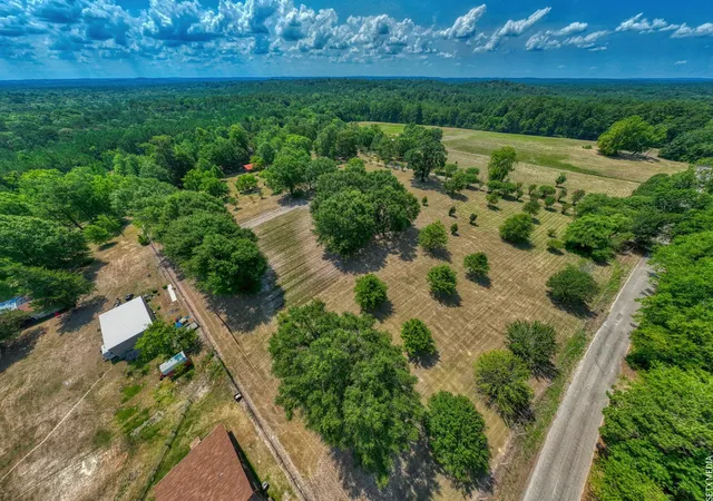Homes for sale in Brookeland, TX | 1630 County Road 219, Brookeland, TX 75931 | MLS# 62224727