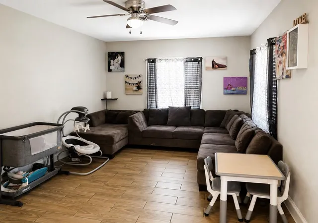 Homes for sale in Baytown, TX | 310 W Francis St, Baytown, TX 77520 | MLS# 11038711