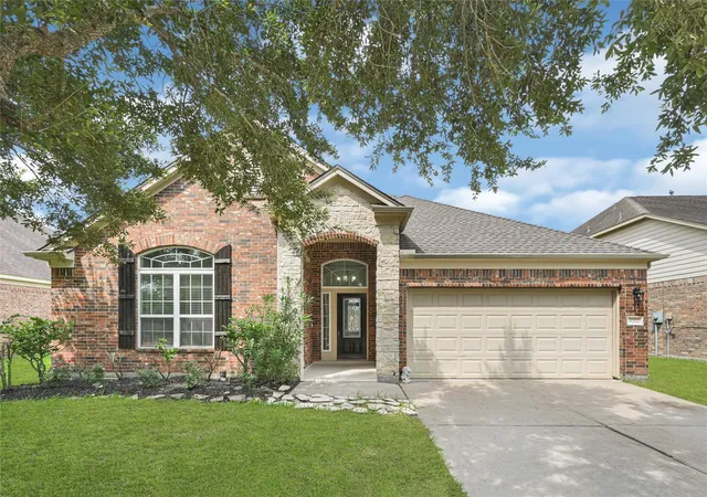 Homes for sale in Rosenberg, TX | 4702 Sedgewood Dr, Rosenberg, TX 77471 | MLS# 76947628