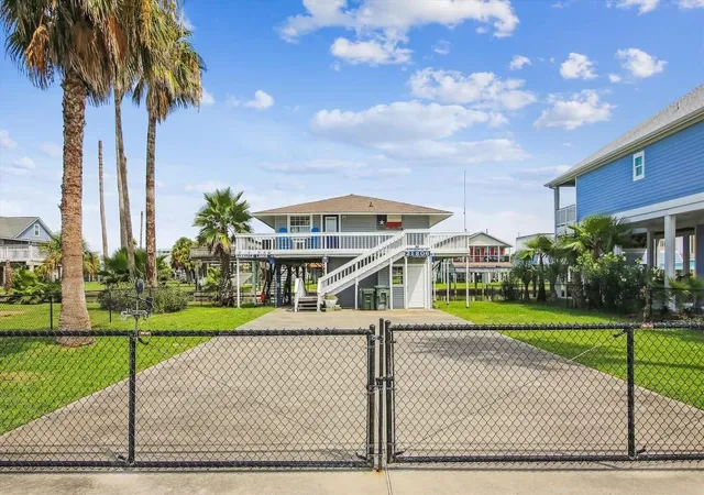 Photo 1 of Single family home for sale at 21806 Lampasas Dr, Galveston, TX 77554 | MLS# 62497025 | Listing updated on 2026-08-19