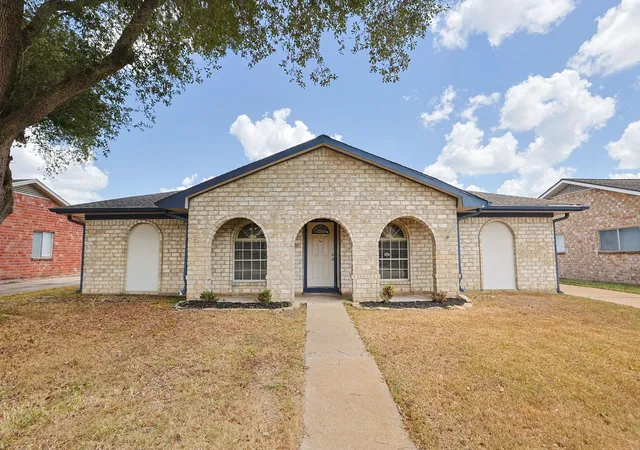 Photo 1 of Single family home for sale at 815 Park Meadow Dr, Katy, TX 77450 | MLS# 2125102 | Listing updated on 2026-09-09