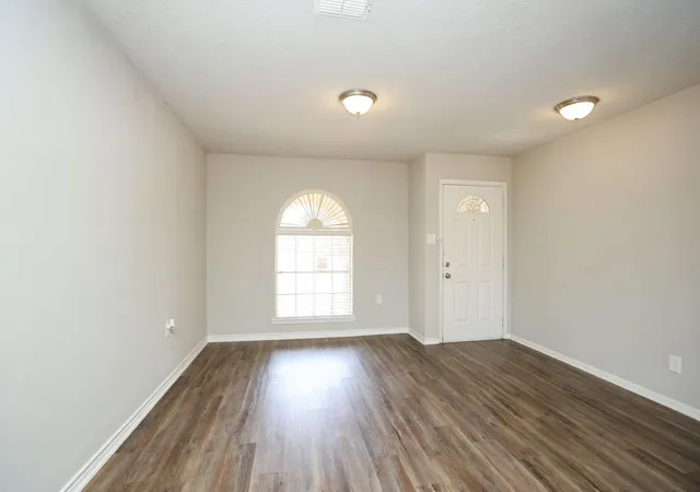 Photo 4 of Single family home for sale at 815 Park Meadow Dr, Katy, TX 77450 | MLS# 2125102 | Listing updated on 2026-09-09