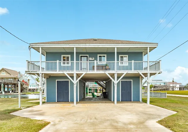 40th image of 202 Schooner Dr, Freeport, TX 77541 | MLS# 88255664