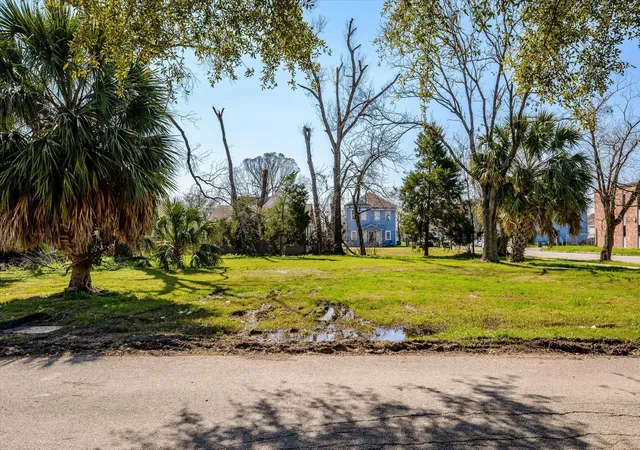19th image of 1212 Pinckney St St, Houston, TX 77009 | MLS# 97612527