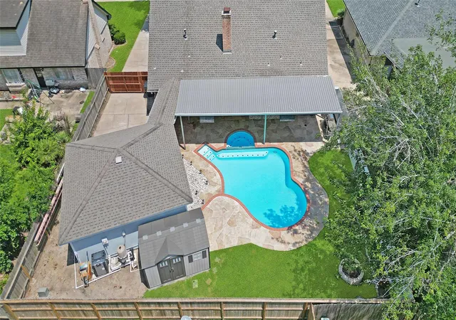 3rd image of 9223 Petersham Dr, Houston, TX 77031 | MLS# 10004750