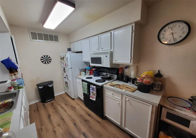 Homes for sale in Houston, TX | 12955 Woodforest Blvd #15, Houston, TX 77015 | MLS# 72715035