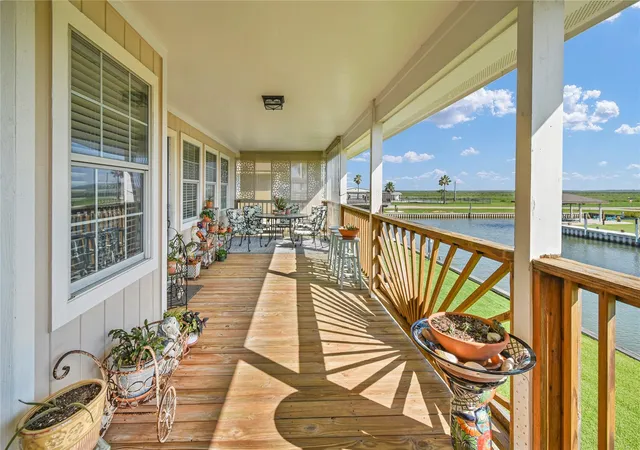 5th image of 115 Driftwood Rd, Freeport, TX 77541 | MLS# 2261026