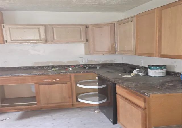 Photo 2 of Single family home for sale at 5213 Lindsay St, Houston, TX 77023 | MLS# 81795302 | Listing updated on 2026-08-22