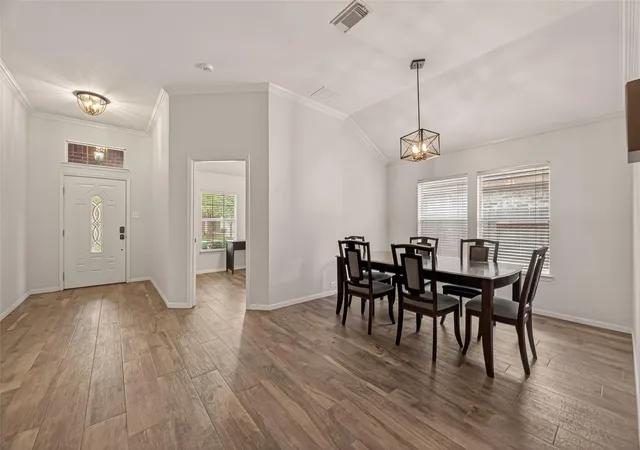 Photo 4 of Single family home for sale at 11019 N Auden Cir, Missouri City, TX 77459 | MLS# 21758963 | Listing updated on 2026-09-28