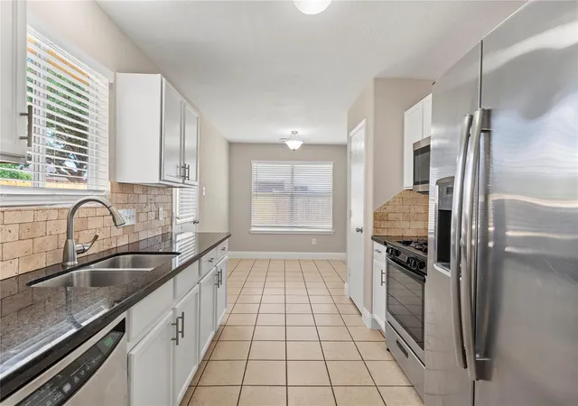 4th image of 19342 Montclair Meadow Ln, Katy, TX 77449 | MLS# 33354450