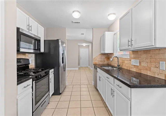5th image of 19342 Montclair Meadow Ln, Katy, TX 77449 | MLS# 33354450