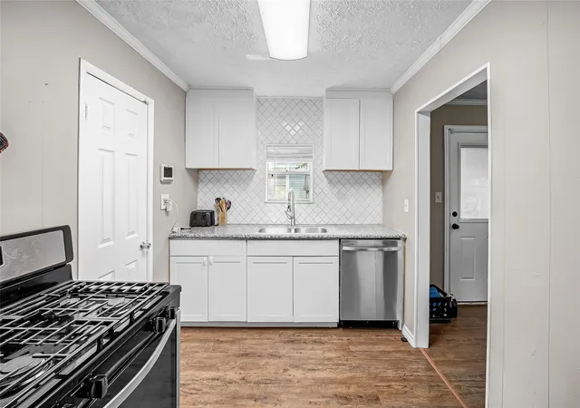 Photo 4 of Single family home for sale at 705 Akers St, Angleton, TX 77515 | MLS# 72740530 | Listing updated on 2026-09-16