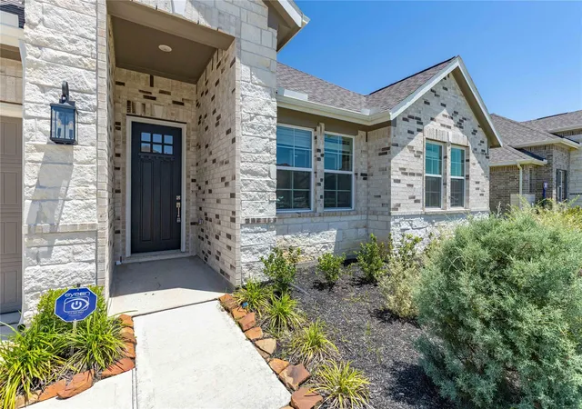 Photo 3 of Single family home for sale at 1190 Imperial Ranch Way, Dayton, TX 77535 | MLS# 75089470 | Listing updated on 2026-06-25