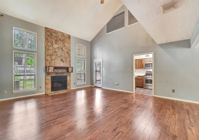 Photo 4 of Single family home for sale at 17327 Thorhill St, Spring, TX 77379 | MLS# 95616563 | Listing updated on 2026-08-21
