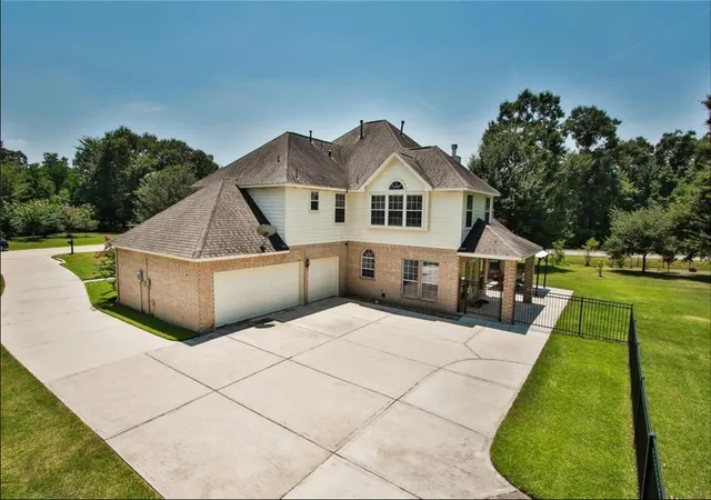 2nd image of 30434 E Legends Trail Dr, Spring, TX 77386 | MLS# 29857110
