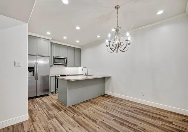 5th image of 11711 Memorial Dr #649, Houston, TX 77024 | MLS# 34308408