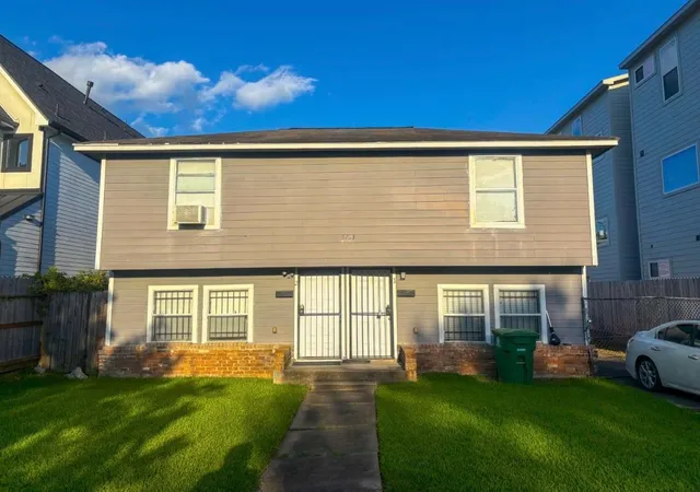 2nd image of 6733 Burkett St, Houston, TX 77021 | MLS# 96512294