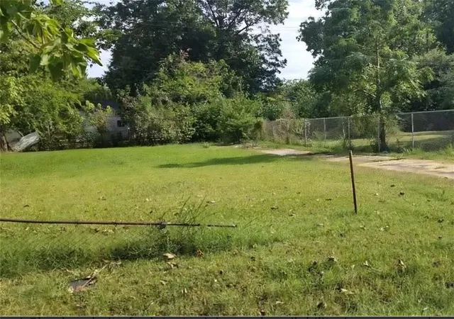 Photo 1 of Land for sale at 242 Georgia St, Houston, TX 77029 | MLS# 84963424 | Listing updated on 2026-09-09