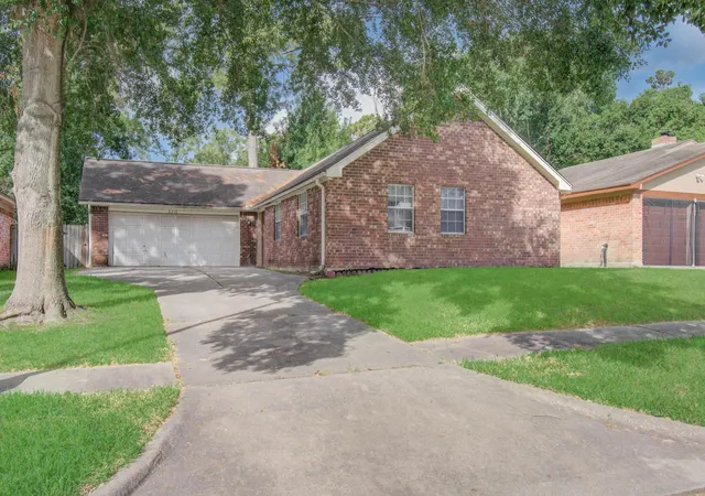 2nd image of 6218 Forestgate Dr, Spring, TX 77373 | MLS# 30246241