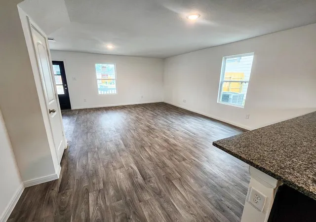 Photo 3 of Single family home for sale at 9815 Emerald Stone Way, Conroe, TX 77306 | MLS# 59443231 | Listing updated on 2026-09-05